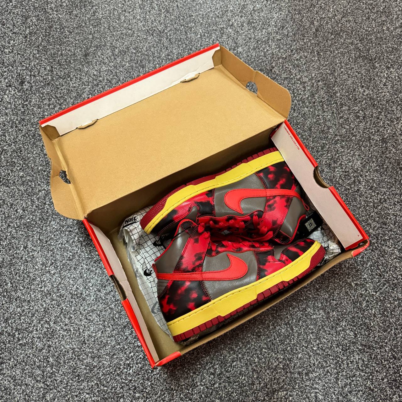 US 10 NIKE DUNK HIGH 1985 RED ACID WASH