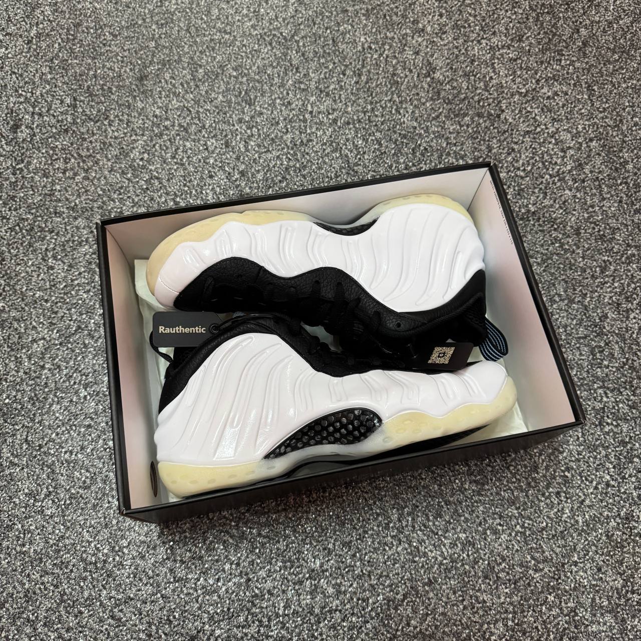 US 10 NIKE AIR FOAMPOSITE ONE PENNY PE