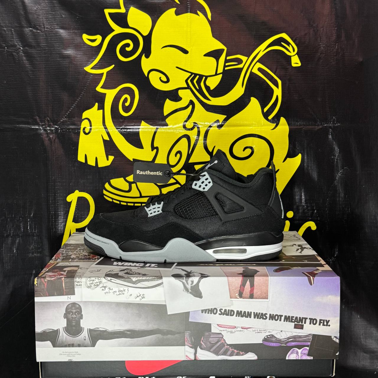 US 10.5 NIKE AIR JORDAN 4 RETRO BLACK CANVAS