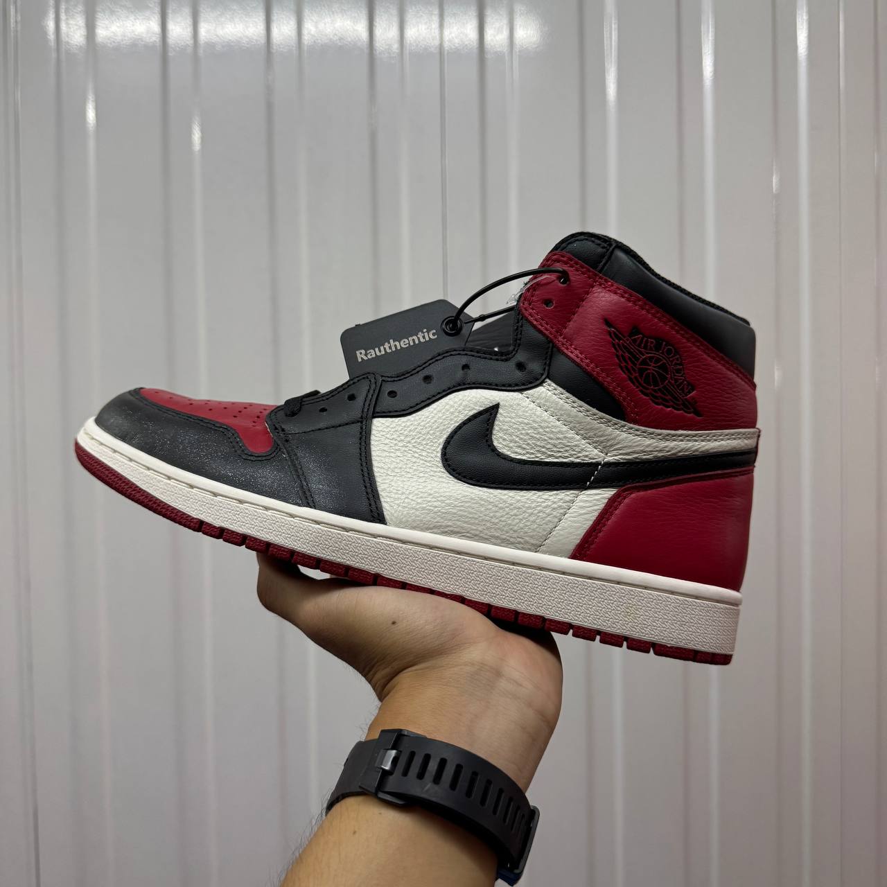 US 11 NIKE AIR JORDAN 1 HIGH BRED TOE