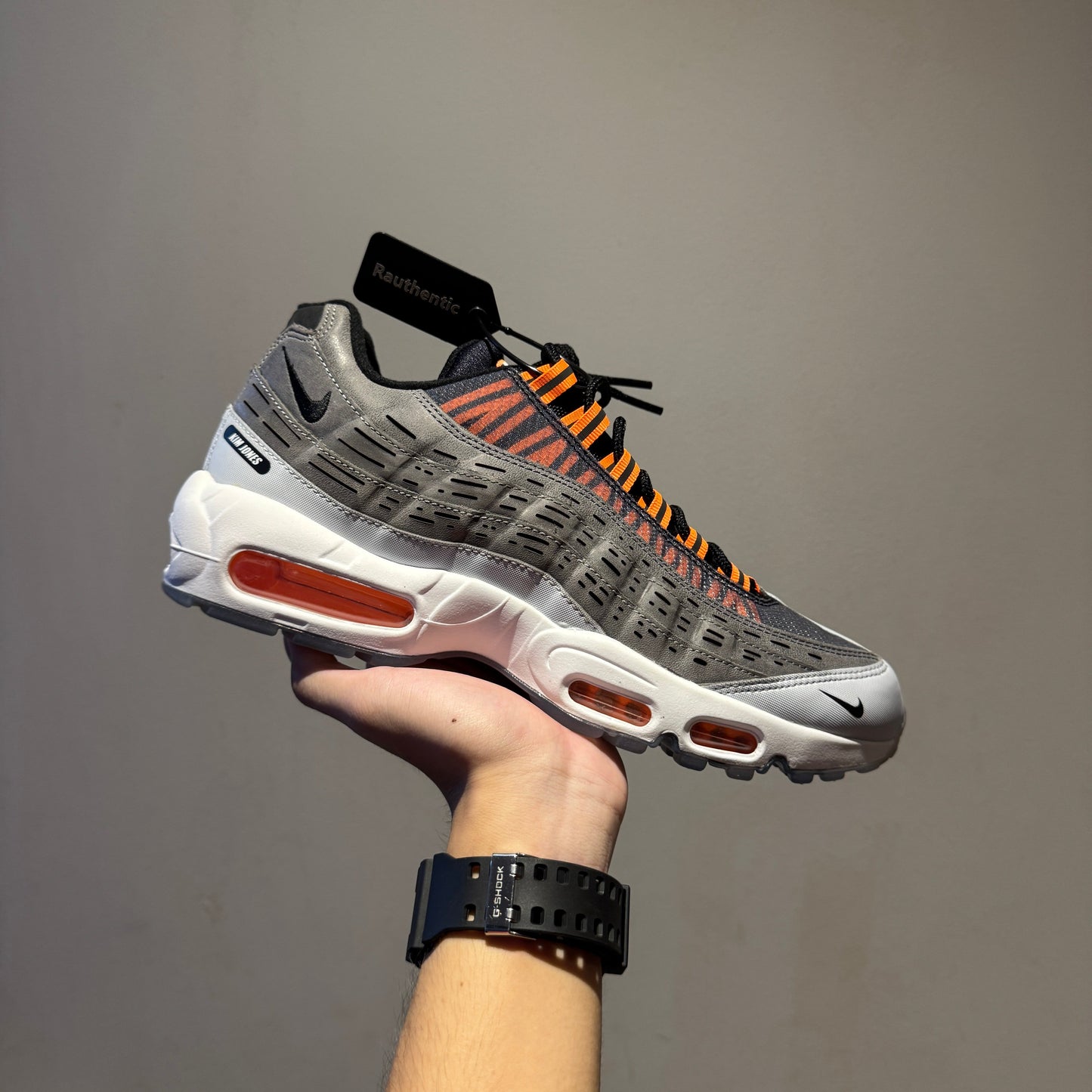 US 10 NIKE AIR MAX 95 KIM JONES BLACK ORANGE