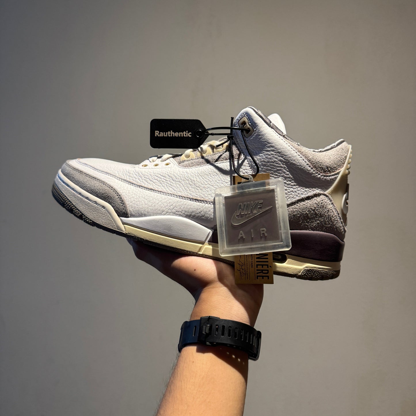 US 13.5W NIKE AIR JORDAN 3 RETRO SP A MA MANIÉRE AMM RAISED BY WOMEN (W)