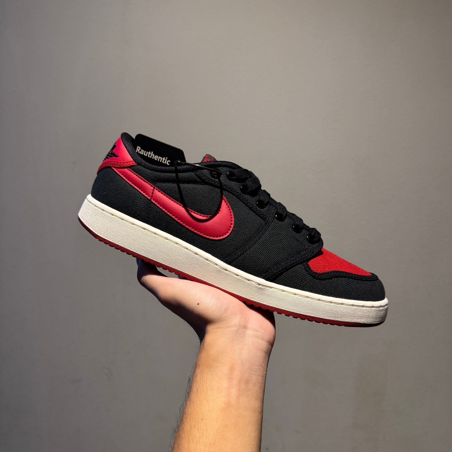 US 10 NIKE AJKO 1 LOW BRED