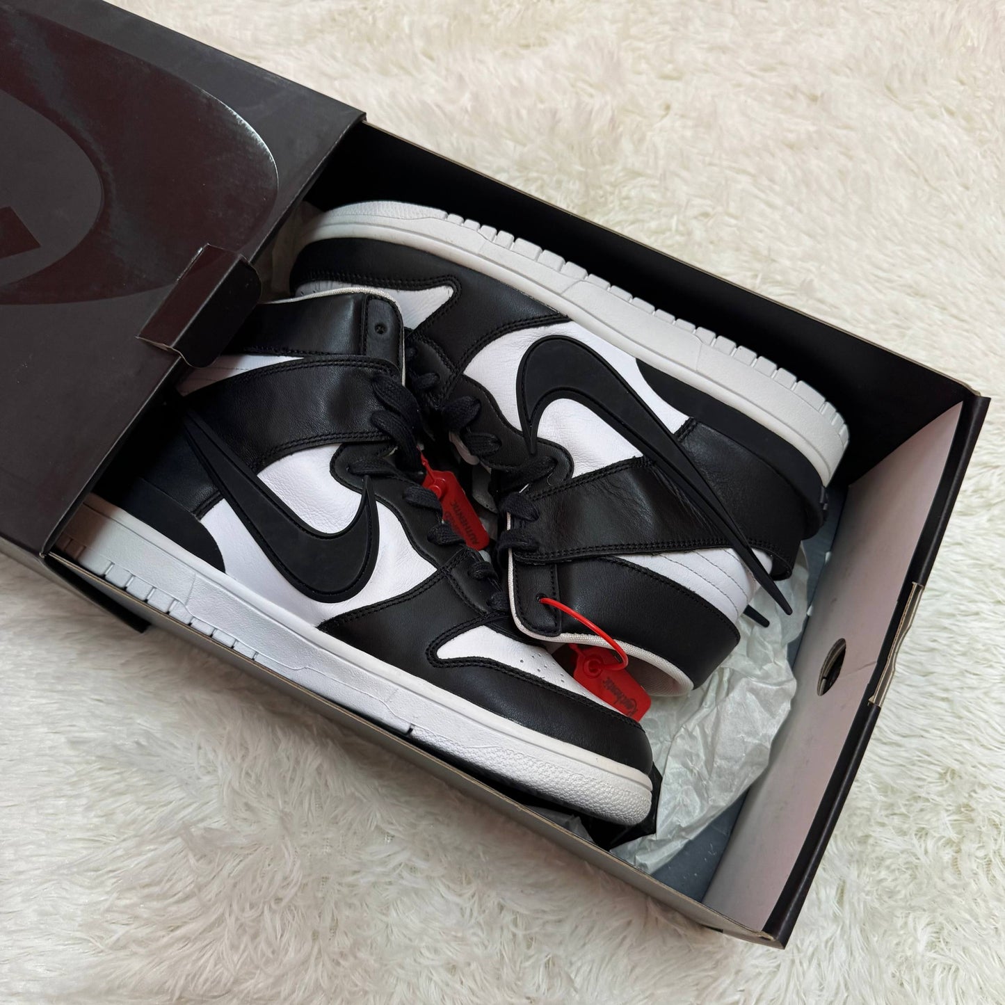 US 8.5 NIKE DUNK HIGH X AMBUSH BLACK