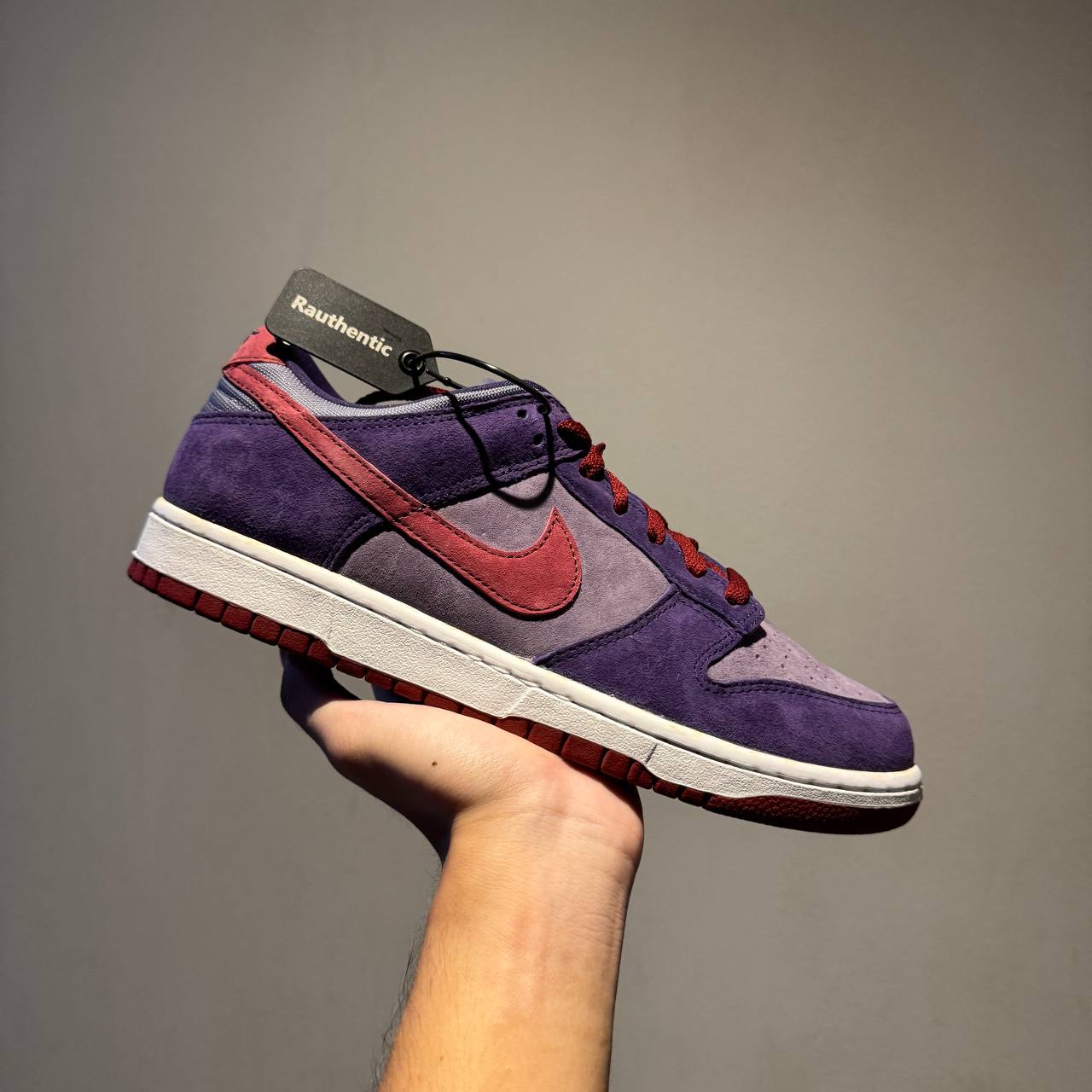 US 9.5 NIKE DUNK LOW PLUM (2020)