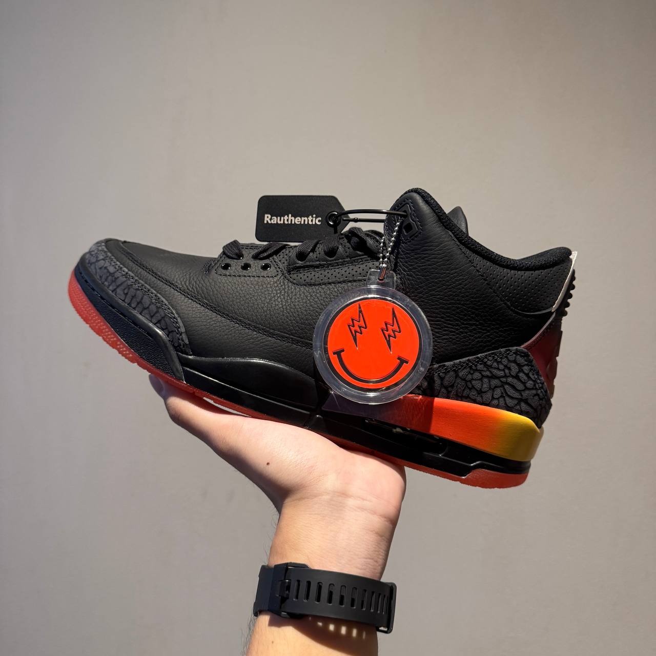 US 10.5 NIKE AIR JORDAN 3 J BALVIN RIO