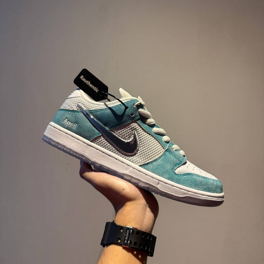 Nike SB Dunk Low April Skateboards