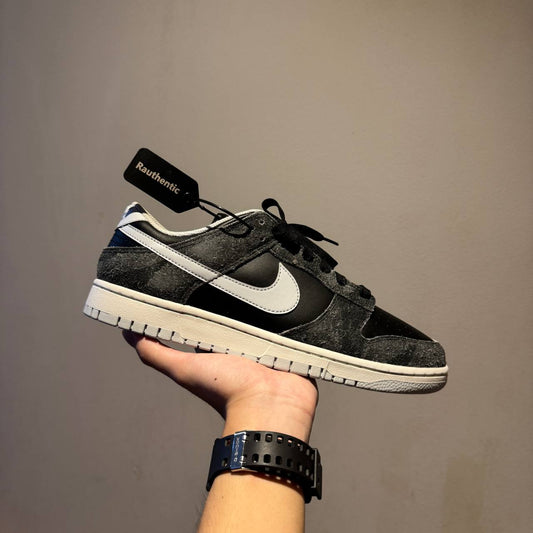 Nike Dunk Low Retro Animal Pack Zebra