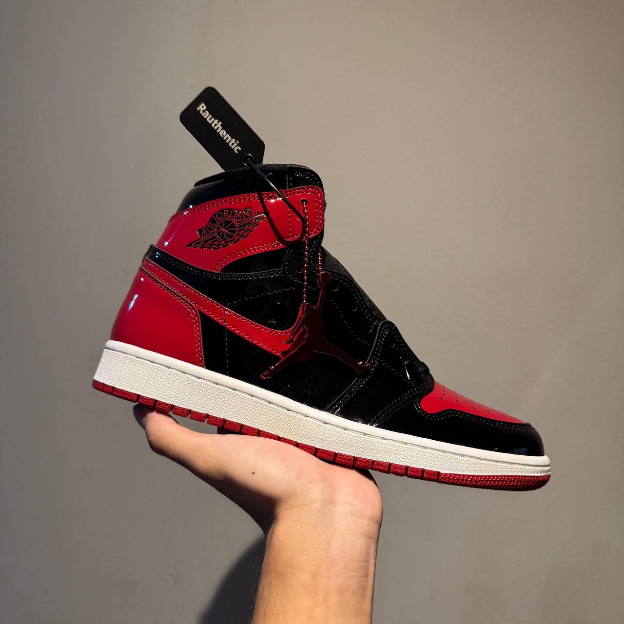 Nike Air Jordan 1 High Patent Bred