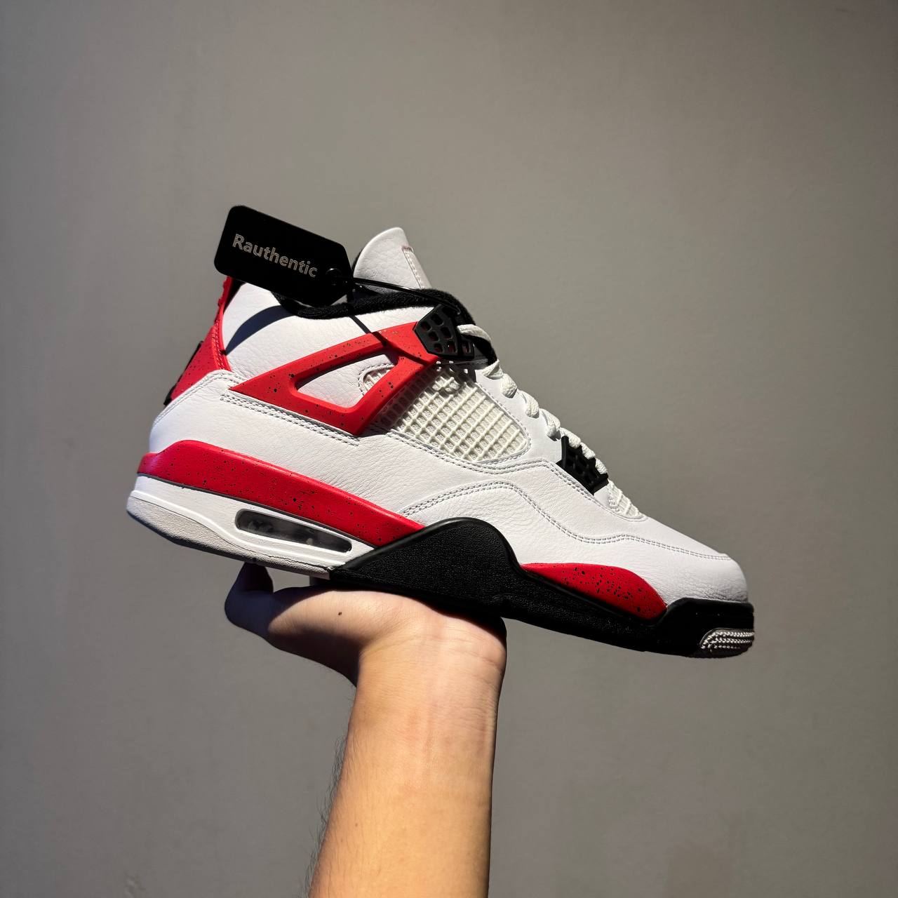 Nike Air Jordan 4 Red Cement