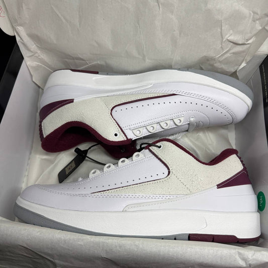 US 9.5 NIKE AIR JORDAN 2 LOW CHERRYWOOD