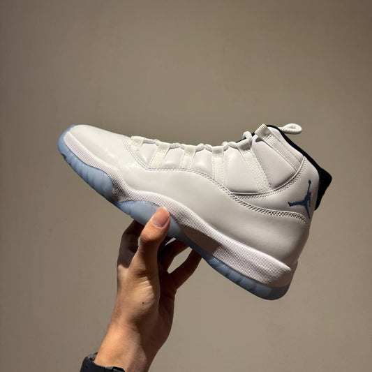 US 9.5 NIKE AIR JORDAN 11 HIGH LEGEND BLUE