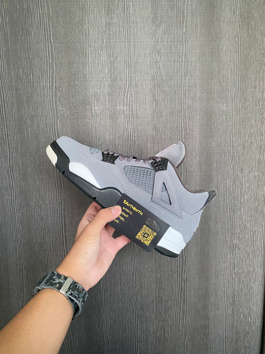 US 9.5 NIKE AIR JORDAN 4 RETRO COOL GREY