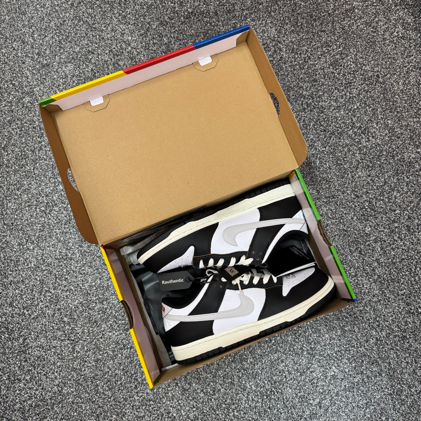 US 9.5 NIKE DUNK LOW HUF SAN FRANCISCO