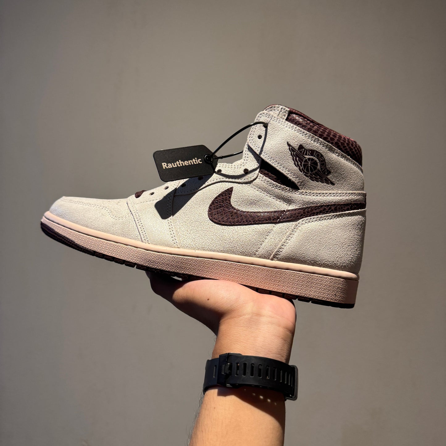 US 12 NIKE AIR JORDAN 1 RETRO HIGH OG A MA MANIÉRE