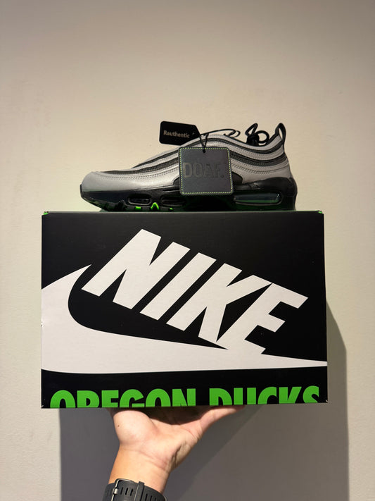 US 10 NIKE AIR MAX 95/97 DUCKS OF A FEATHER LIGHTNING OREGON