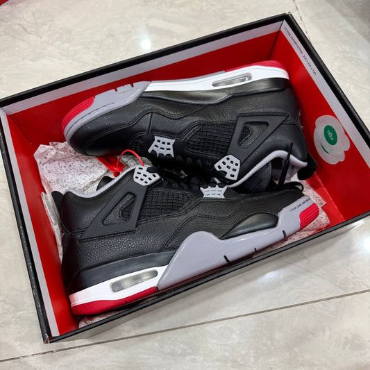 US 8 NIKE AIR JORDAN 4 BRED REIMAGINED