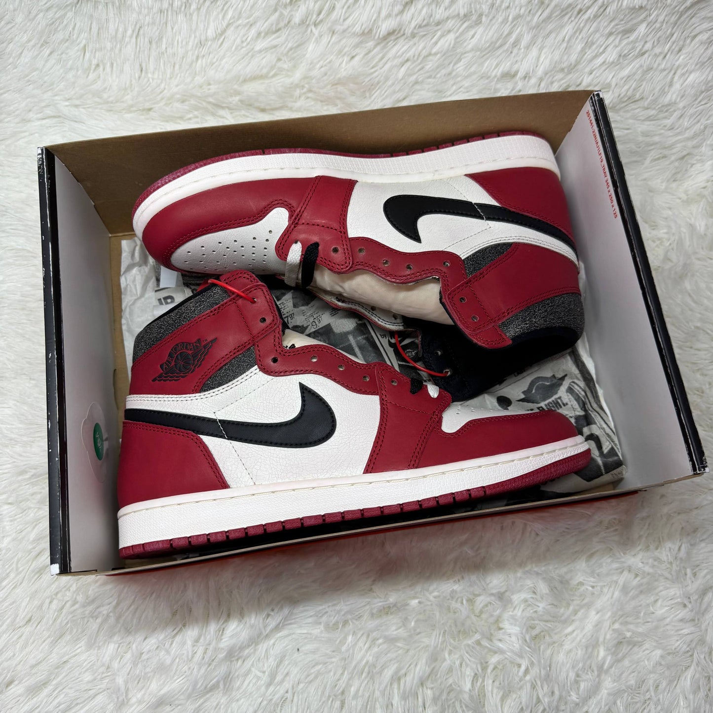 US 8.5 NIKE AIR JORDAN 1 HIGH RETRO OG LOST AND FOUND